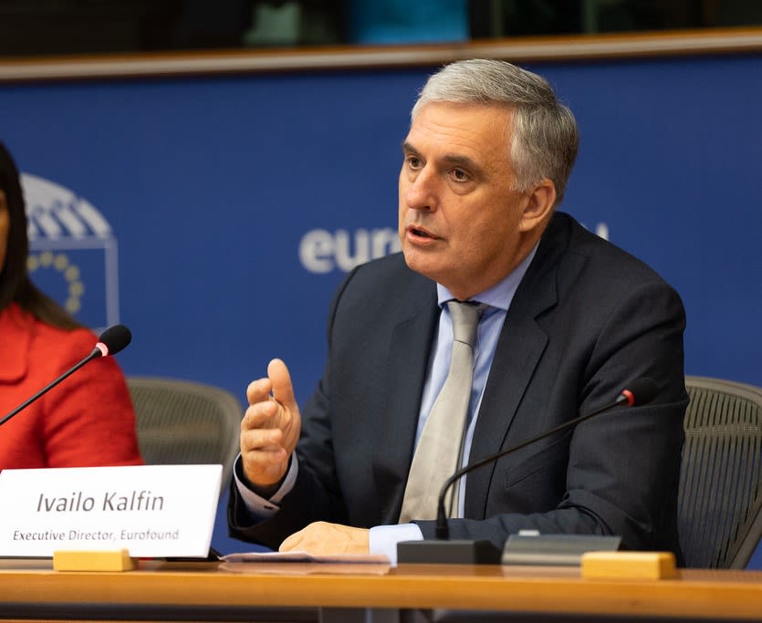 Executive Director Ivailo Kalfin presenting at a conference