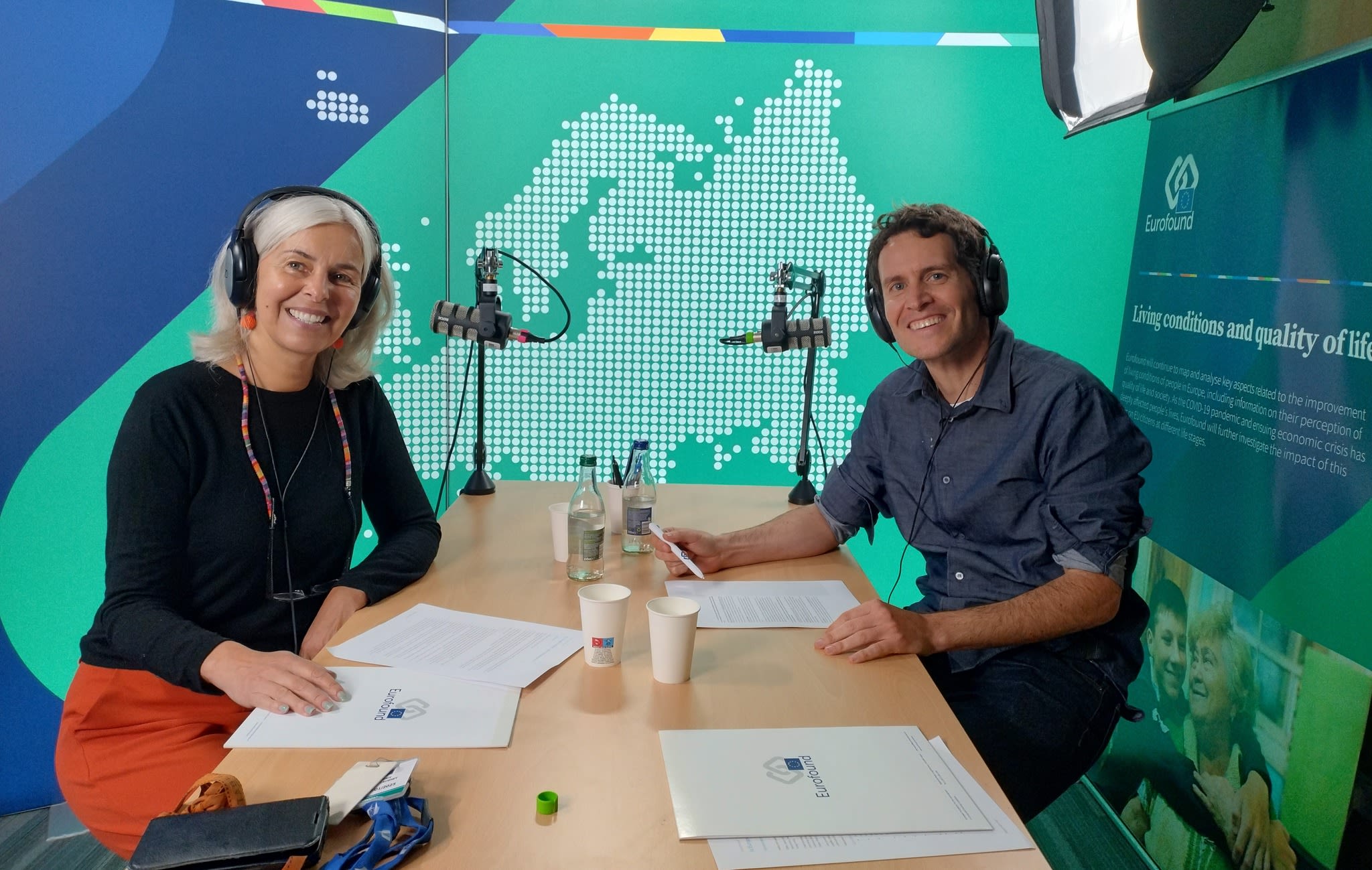 Eurofound staff members Mary McCaughey and Carlos Vacas Soriano in the studio recording a podcast
